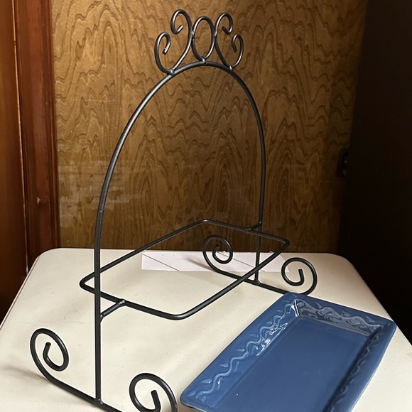 Vintage wrought iron stand holder with Appetizer Tray in cobalt blue - Picture 4 of 17